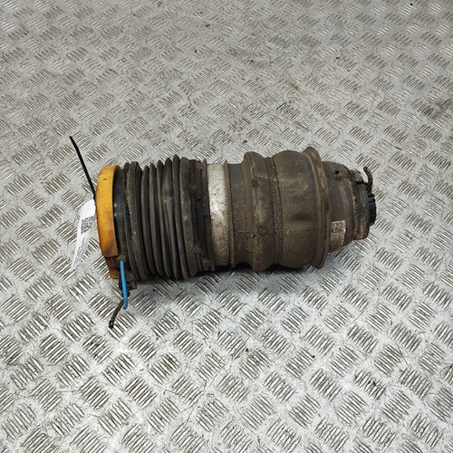 Porsche taycan rear right air - rear,