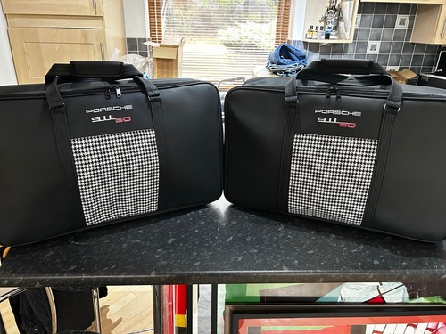 Bespoke pair porsche 911 - bespoke,